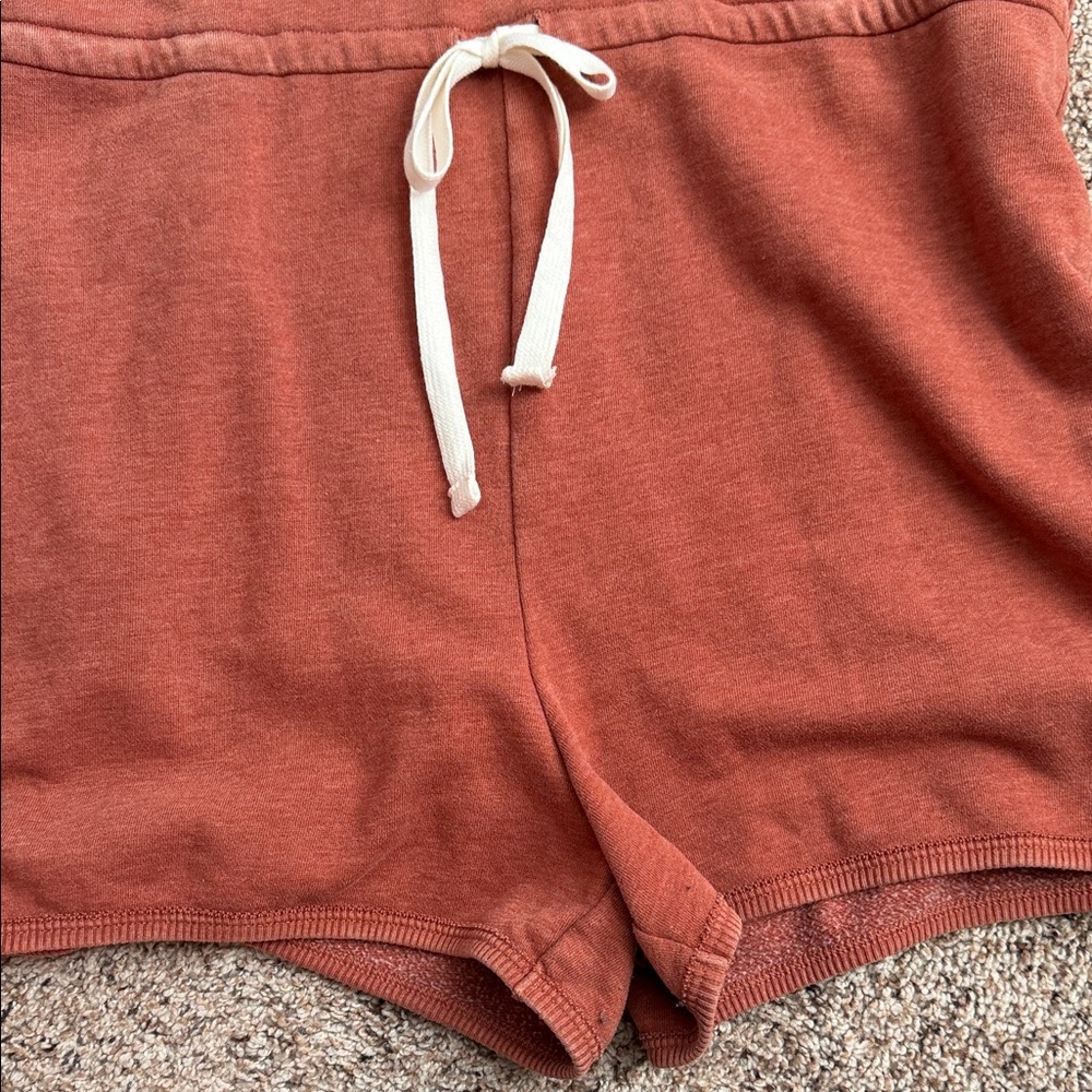 AERIE SLEEVELESS RUST DRAWSTRING ROMPER - Picture 3 of 12